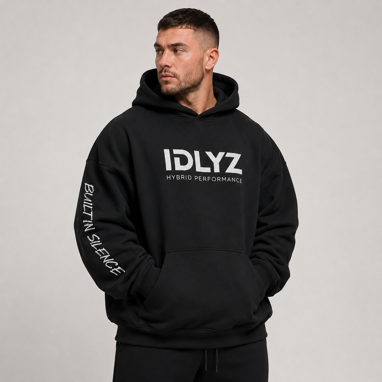Hoodies & sweatshirts